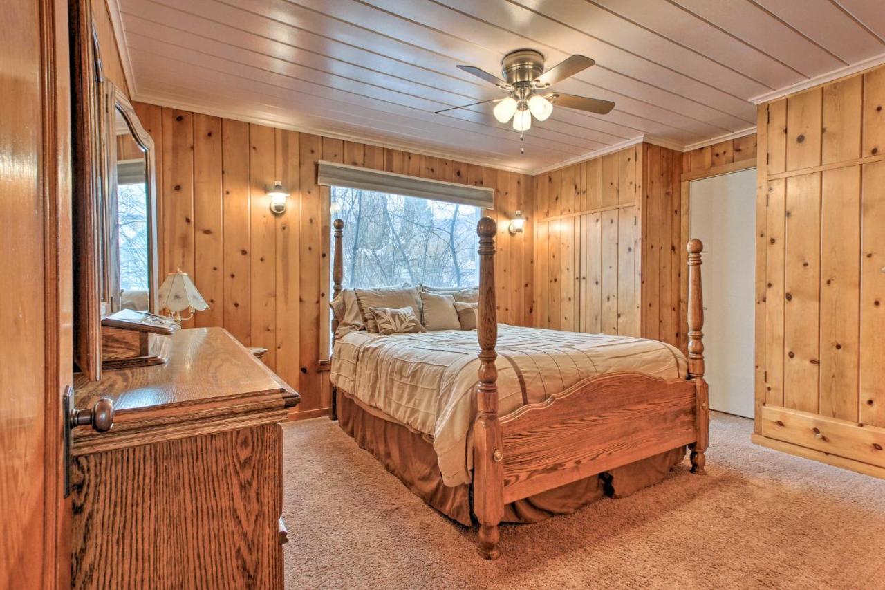 Cozy Home With Hot Tub Half Mi To Salmon River! Εξωτερικό φωτογραφία